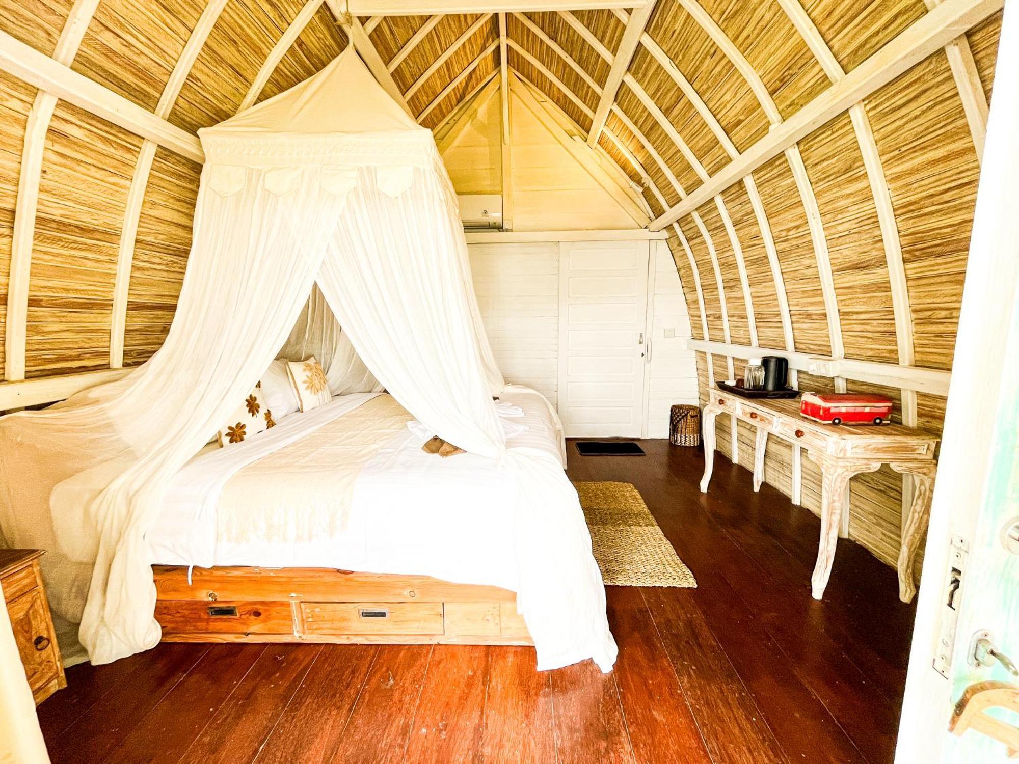 Lodge The Edge Lembongan *